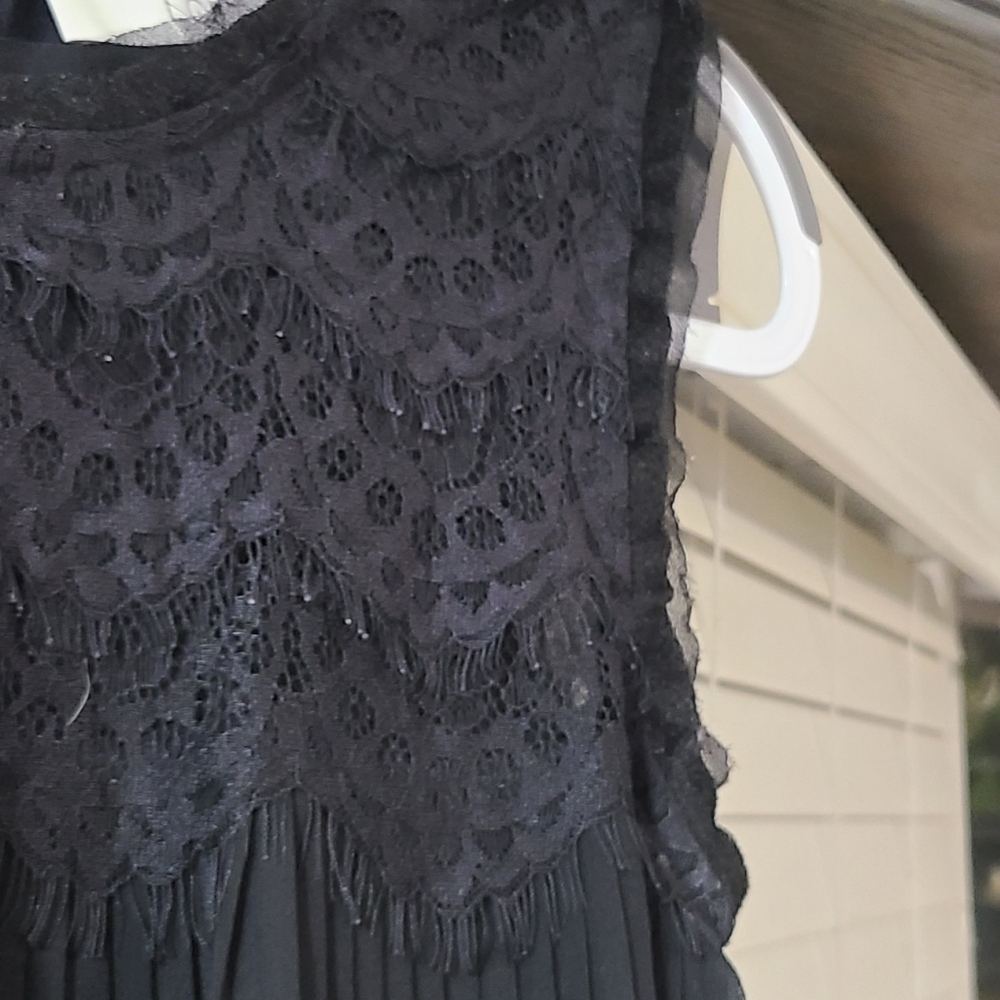 Loft Black Pleated Lace Sleeveless Dressy Tank Top - Size Small - Picture 11 of 14